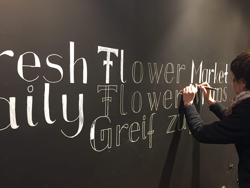 What’s the difference between sign painting, lettering and calligraphy ? 2 What’s the difference between sign painting, lettering and calligraphy ?